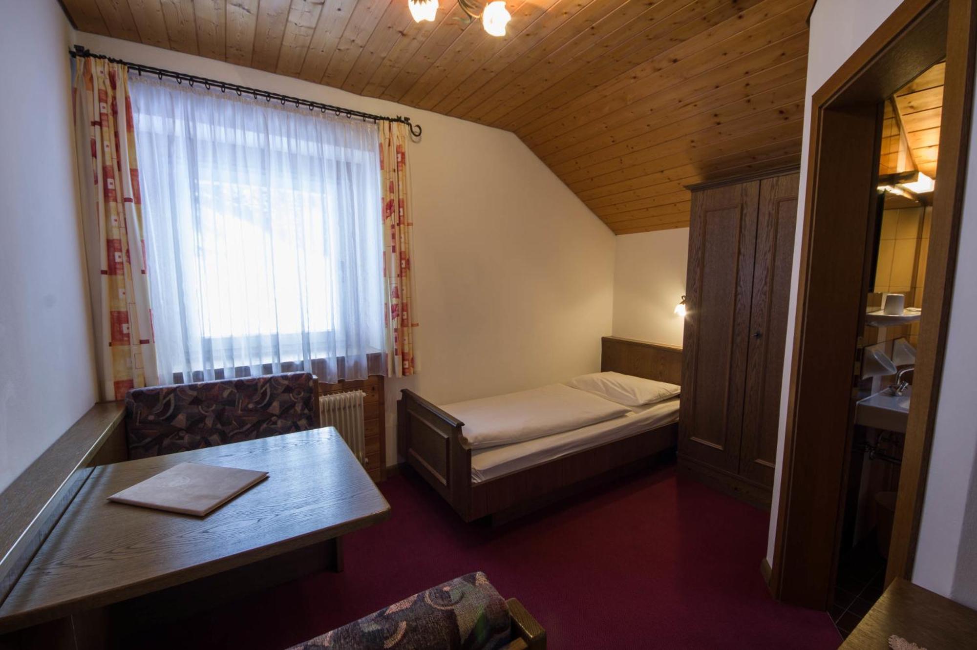 Gasthof Loewen Nova Levante Pokój zdjęcie