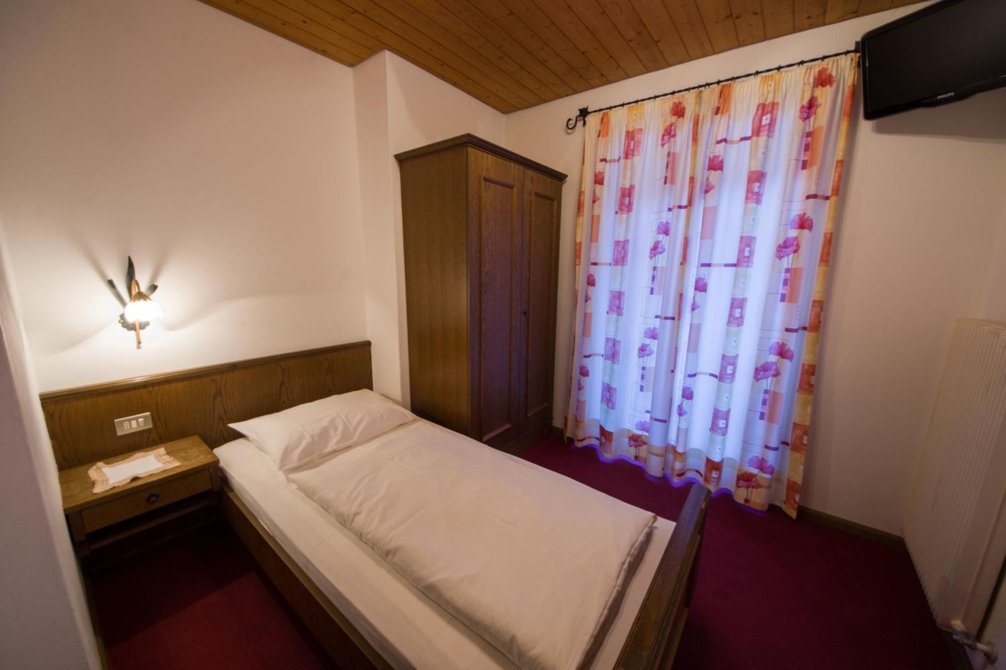 Gasthof Loewen Nova Levante Pokój zdjęcie